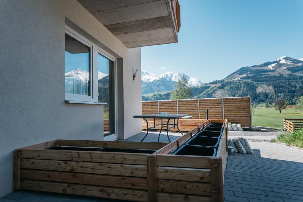 Mountain View Apartments Пиезендорф Екстериор снимка